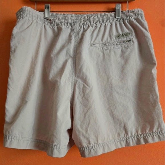 Columbia Sportswear Shorts – Beige, Size L - Picture 2 of 8